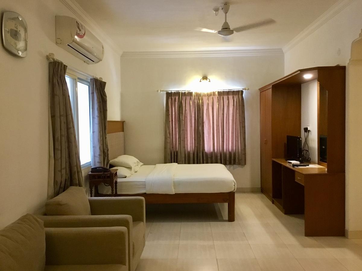 Sai Towers Otel Puttaparthi Dış mekan fotoğraf