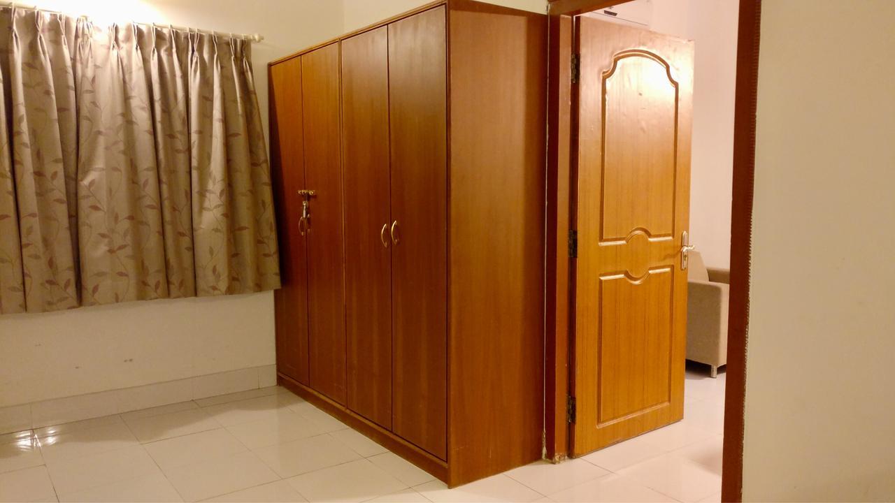 Sai Towers Otel Puttaparthi Dış mekan fotoğraf
